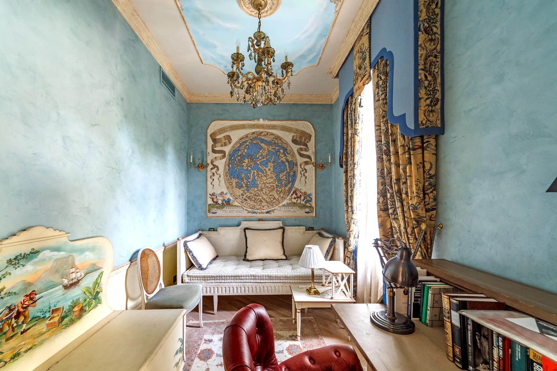 Фото Продажа 4-к квартиры, 183  км.м., 6/6 этаж